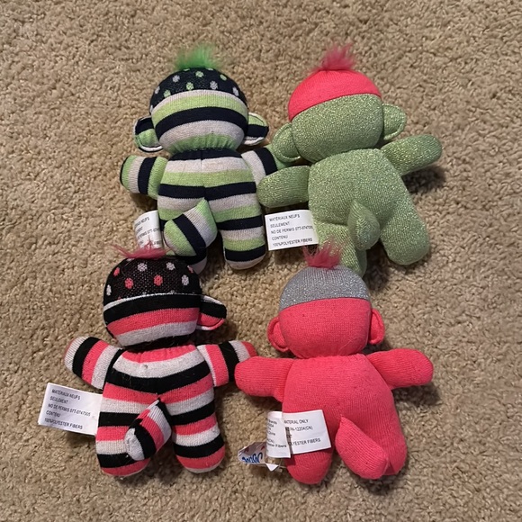 Justice sock monkeys - Picture 2 of 2